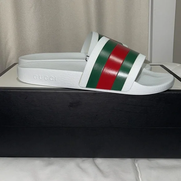 ‼️$400 NEW GUUCI MENS SLIDES‼️ - Picture 4 of 9